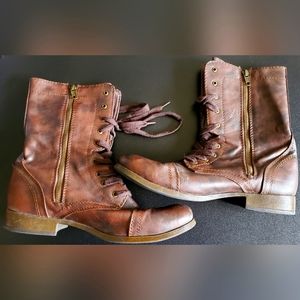 Brown Boots 👢 From Target, size 10.